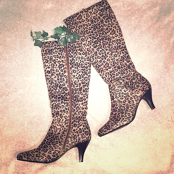 Studio 1940 Shoes - Studio 1940 leopard design fashion zip up boots
